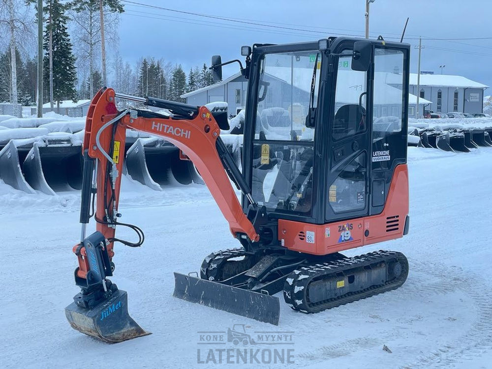 Hitachi ZX 19-6 kaivinkone - Pásové rýpadlo: obrázek 4 Hitachi ZX 19-6 kaivinkone - Pásové rýpadlo: obrázek 4