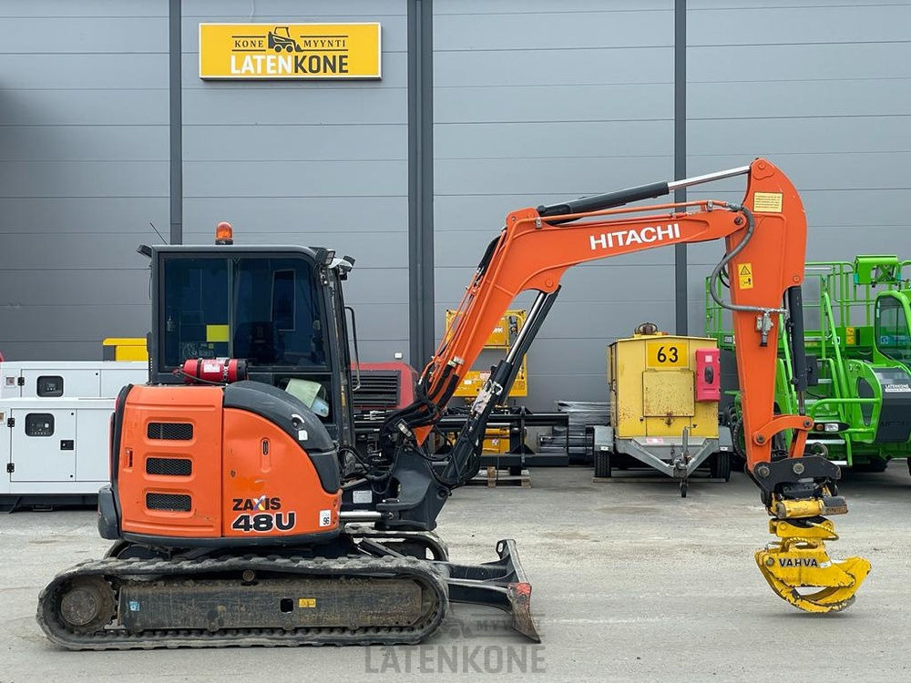 Hitachi ZX 48U-5A kaivinkone - Pásové rýpadlo: obrázek 1 Hitachi ZX 48U-5A kaivinkone - Pásové rýpadlo: obrázek 1