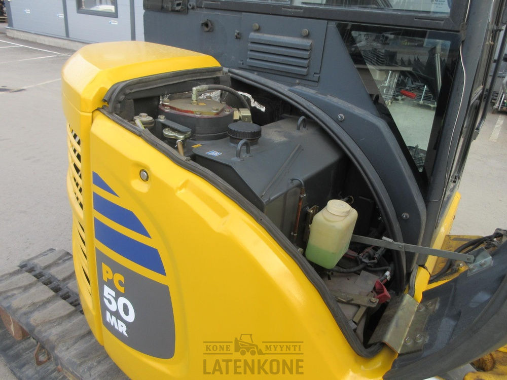 Pásové rýpadlo Komatsu PC50MR PETOKSELLA VIETY LÖYTÖPALKKIO STOLEN: obrázek 18
