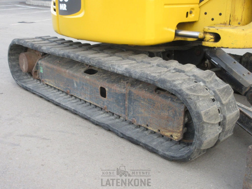Pásové rýpadlo Komatsu PC50MR PETOKSELLA VIETY LÖYTÖPALKKIO STOLEN: obrázek 9