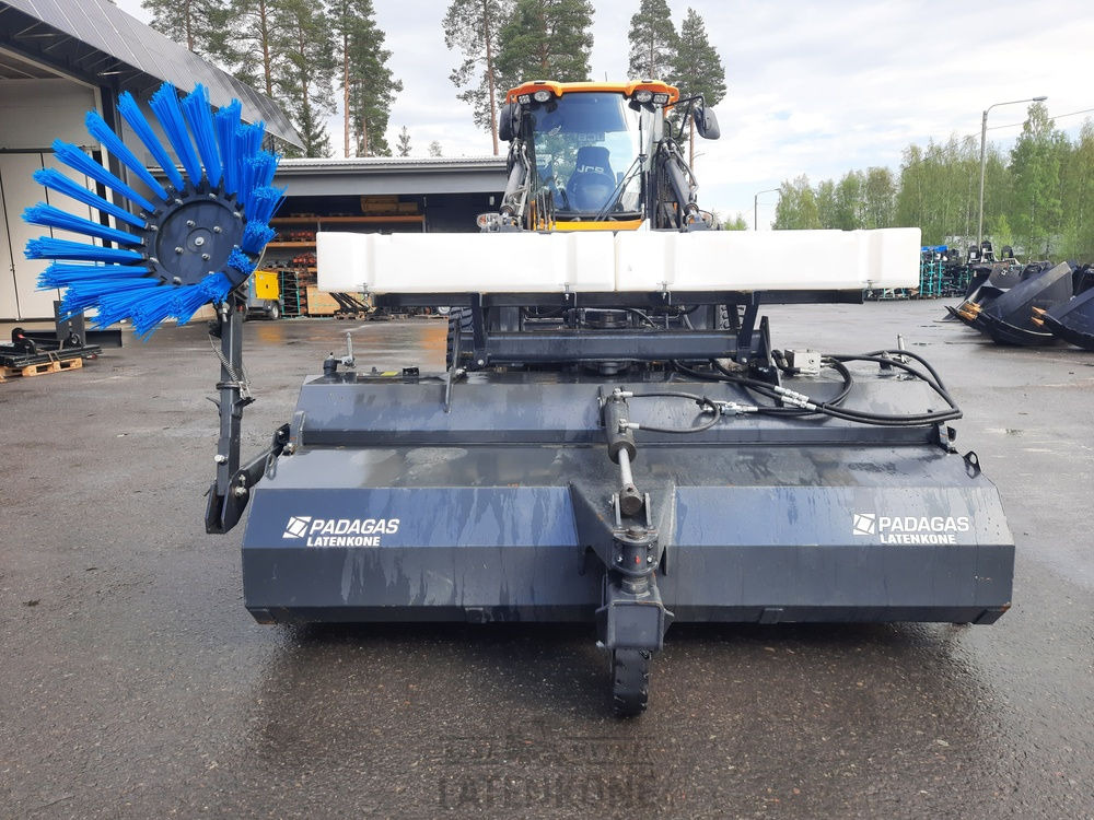 Padagas Profi H 2501 BH keräävä harjalaite - Zametač pro Stavební technika: obrázek 2 Padagas Profi H 2501 BH keräävä harjalaite - Zametač pro Stavební technika: obrázek 2