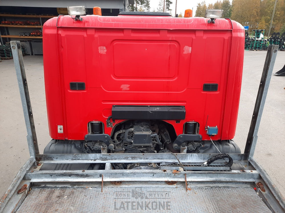 Přepravník automobilů Scania P380 8x2 koneenkuljetusauto: obrázek 18