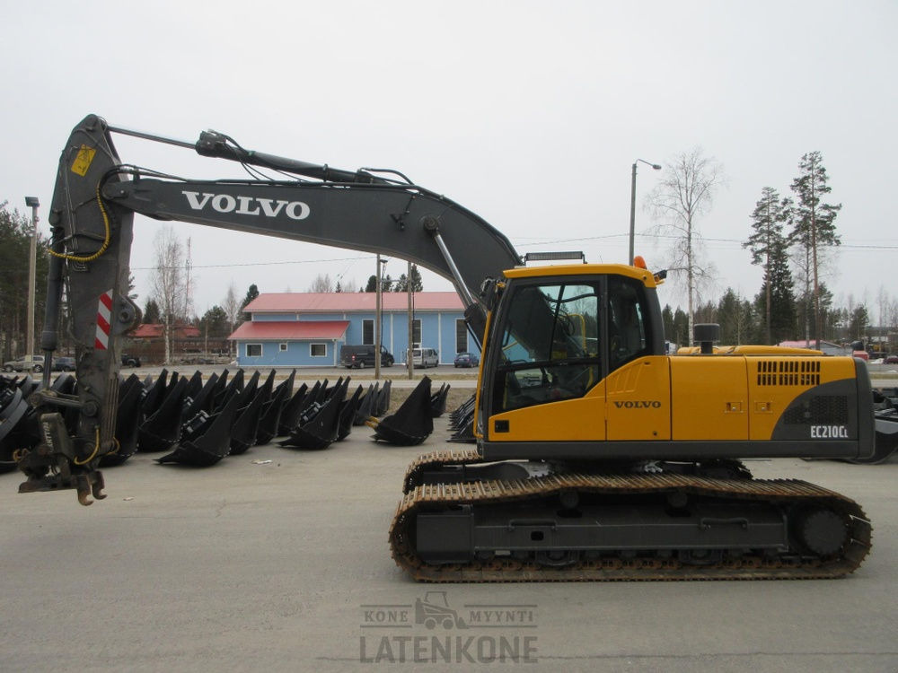 Volvo EC210CL kaivinkone - Pásové rýpadlo: obrázek 5 Volvo EC210CL kaivinkone - Pásové rýpadlo: obrázek 5
