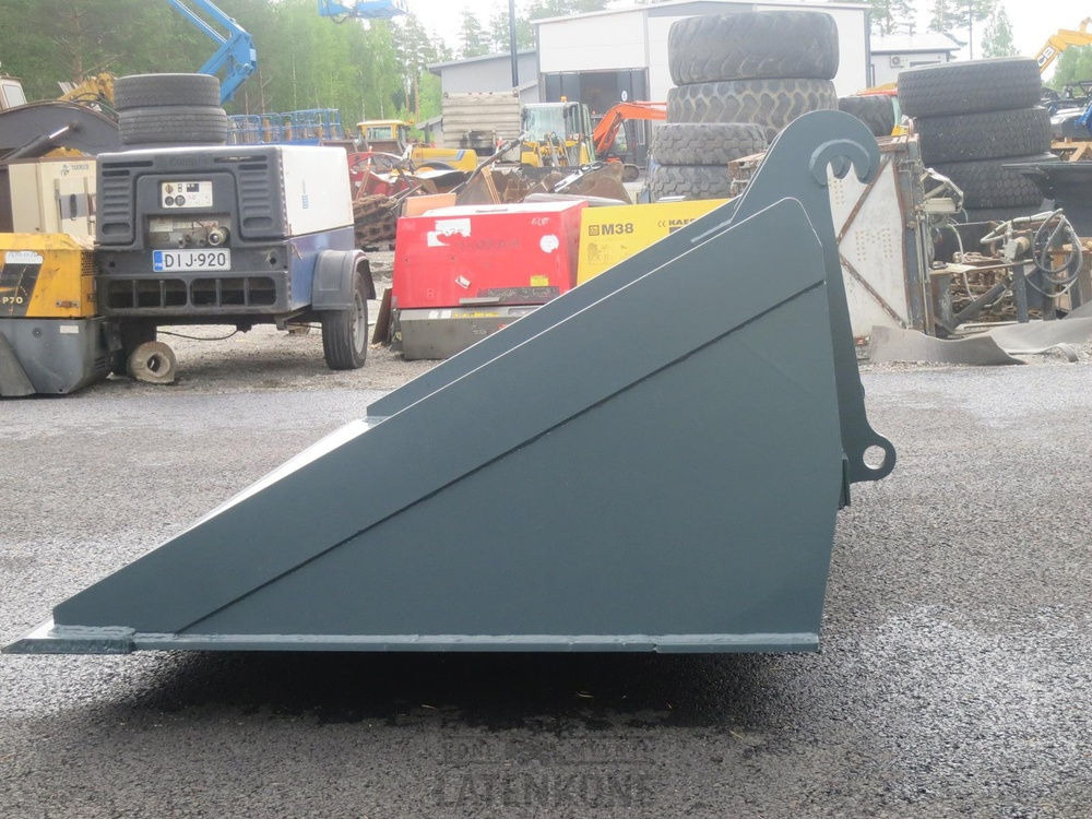 Volvo Tasauskauha 265cm 2000L 10-12ton HW - Lžíce pro Zemědělská technika: obrázek 4 Volvo Tasauskauha 265cm 2000L 10-12ton HW - Lžíce pro Zemědělská technika: obrázek 4