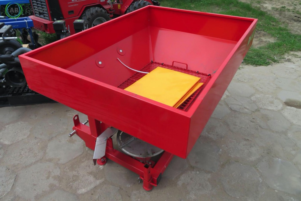 Altro fertilizer spreader RN-600 - Rozmetadlo hnoje: obrázek 5 Altro fertilizer spreader RN-600 - Rozmetadlo hnoje: obrázek 5