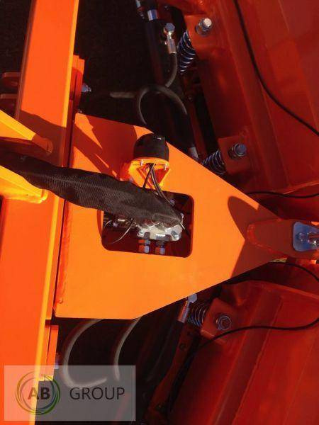 ArkMET folding snow plow G305.300, 3 m - Sněžný pluh pro Zemědělská technika: obrázek 2 ArkMET folding snow plow G305.300, 3 m - Sněžný pluh pro Zemědělská technika: obrázek 2