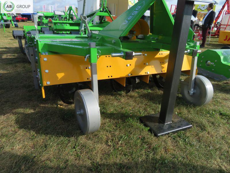 Bomet rotary tiller Vega U540, 1,8 m - Rotavátor: obrázek 1 Bomet rotary tiller Vega U540, 1,8 m - Rotavátor: obrázek 1
