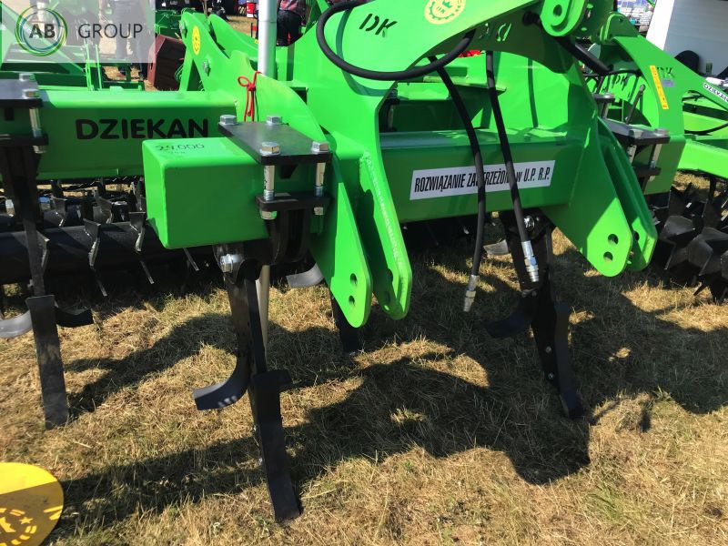 Dziekan chisel plow CENTAUR 2.5 m PDBC25F2Z2 - Podrývák: obrázek 4 Dziekan chisel plow CENTAUR 2.5 m PDBC25F2Z2 - Podrývák: obrázek 4