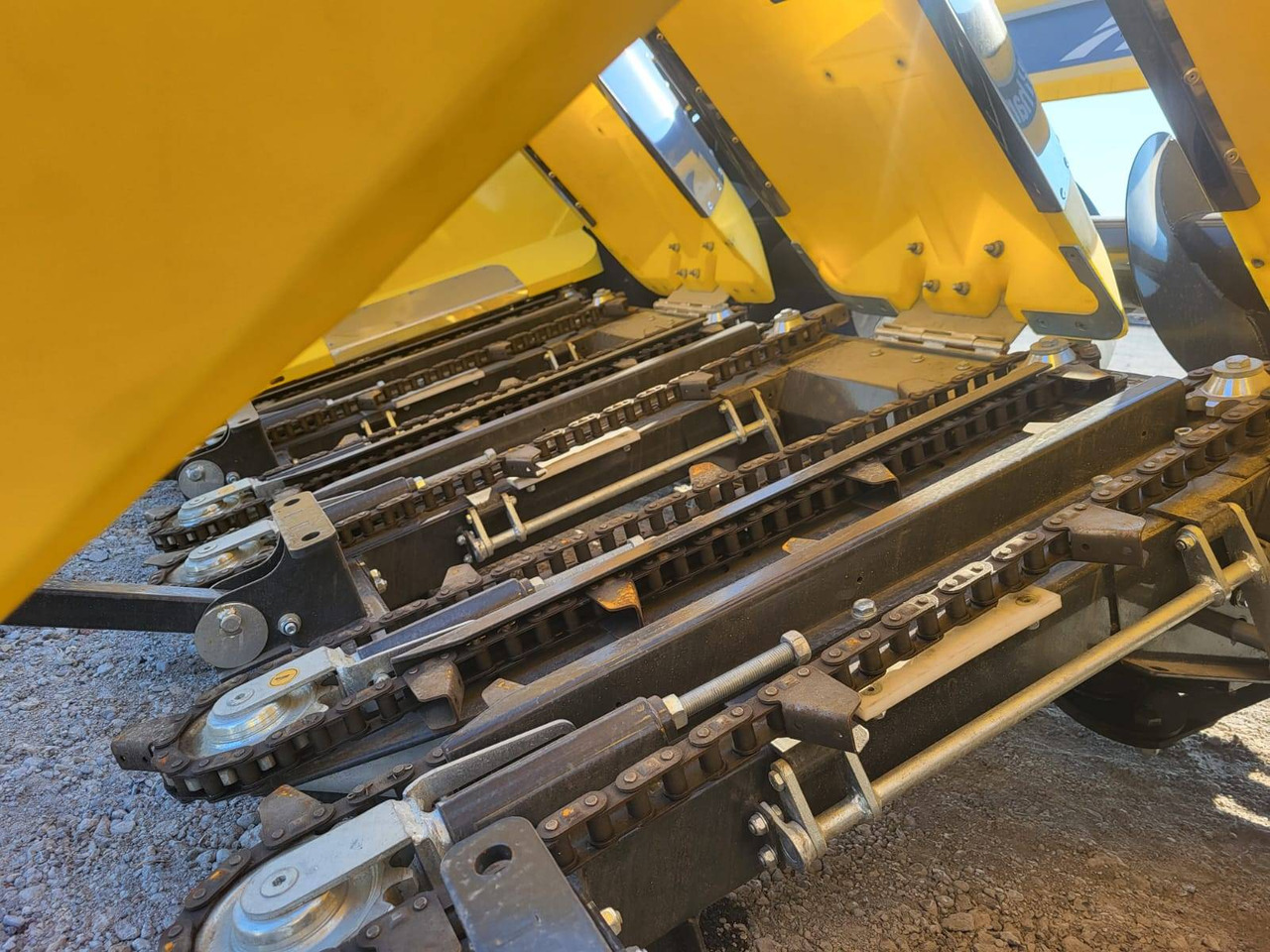 Harmak corn header MT5 - Adaptér na kukuřici: obrázek 4 Harmak corn header MT5 - Adaptér na kukuřici: obrázek 4