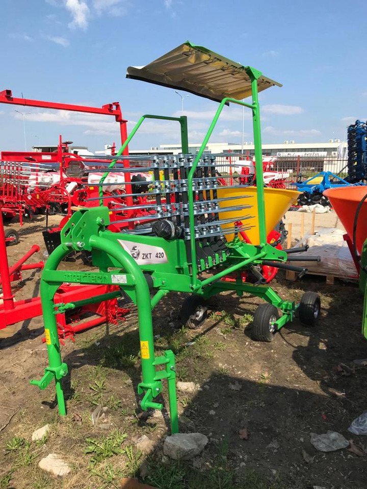 Inter-Tech Rotary Rake ZKT-420, 4.2 m - Obraceč/ Shrnovač: obrázek 5 Inter-Tech Rotary Rake ZKT-420, 4.2 m - Obraceč/ Shrnovač: obrázek 5