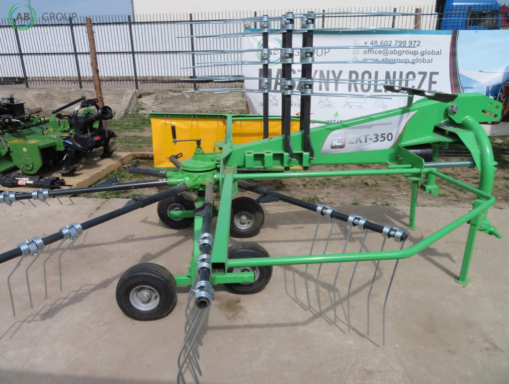 Inter-Tech rotary rake ZKT350 - 3,5m - Obraceč/ Shrnovač: obrázek 1 Inter-Tech rotary rake ZKT350 - 3,5m - Obraceč/ Shrnovač: obrázek 1