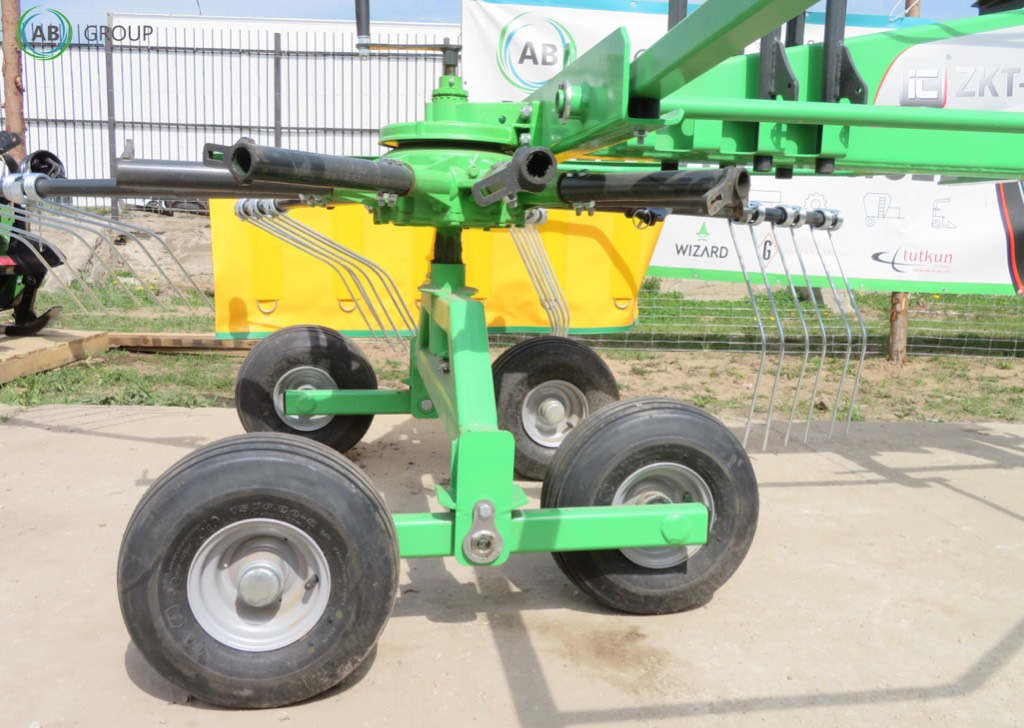 Inter-Tech rotary rake ZKT350 - 3,5m - Obraceč/ Shrnovač: obrázek 3 Inter-Tech rotary rake ZKT350 - 3,5m - Obraceč/ Shrnovač: obrázek 3