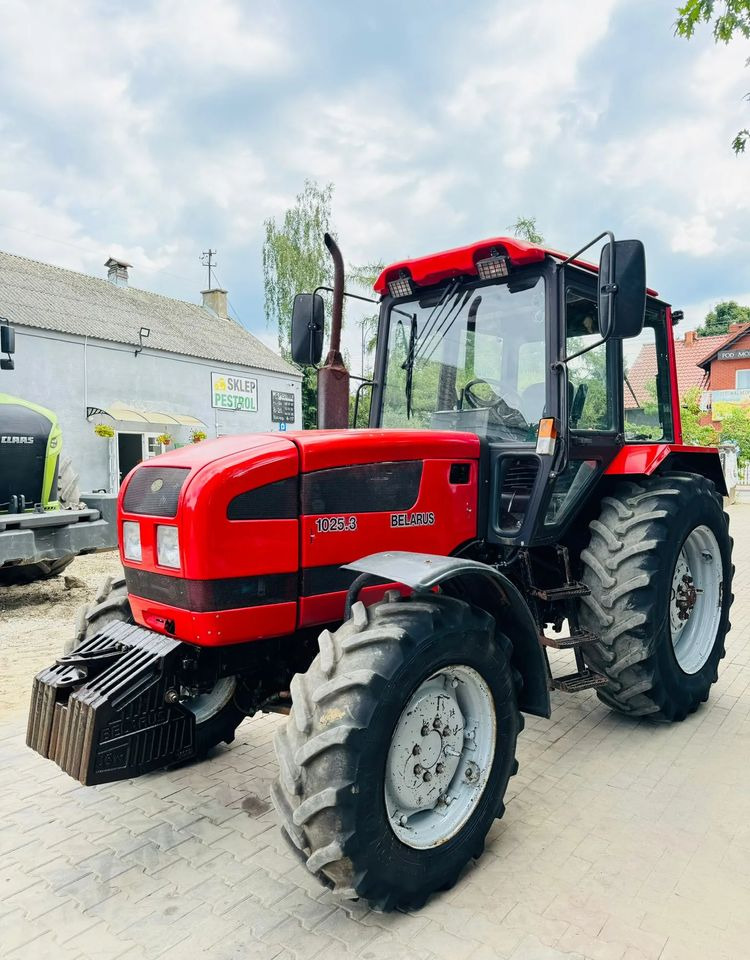 Belarus 1025.3 - Traktor: obrázek 1 Belarus 1025.3 - Traktor: obrázek 1