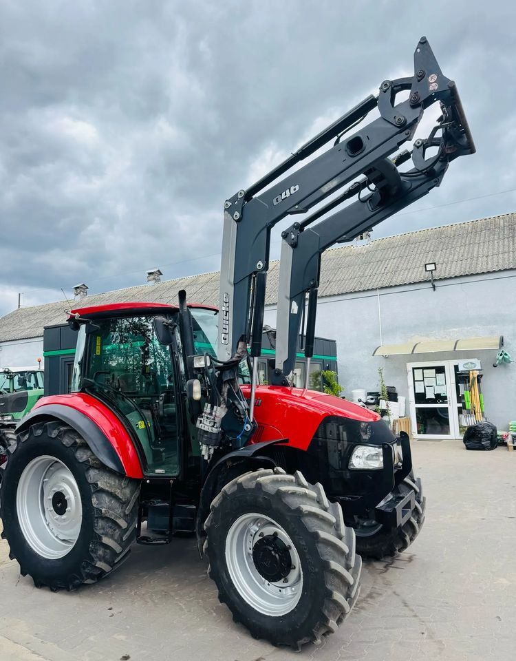 Case IH Farmall 105C - Traktor: obrázek 2 Case IH Farmall 105C - Traktor: obrázek 2