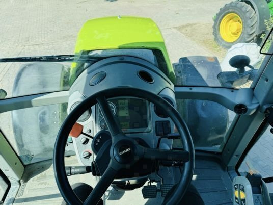 Claas AXION 850 CEBIS - Traktor: obrázek 2 Claas AXION 850 CEBIS - Traktor: obrázek 2