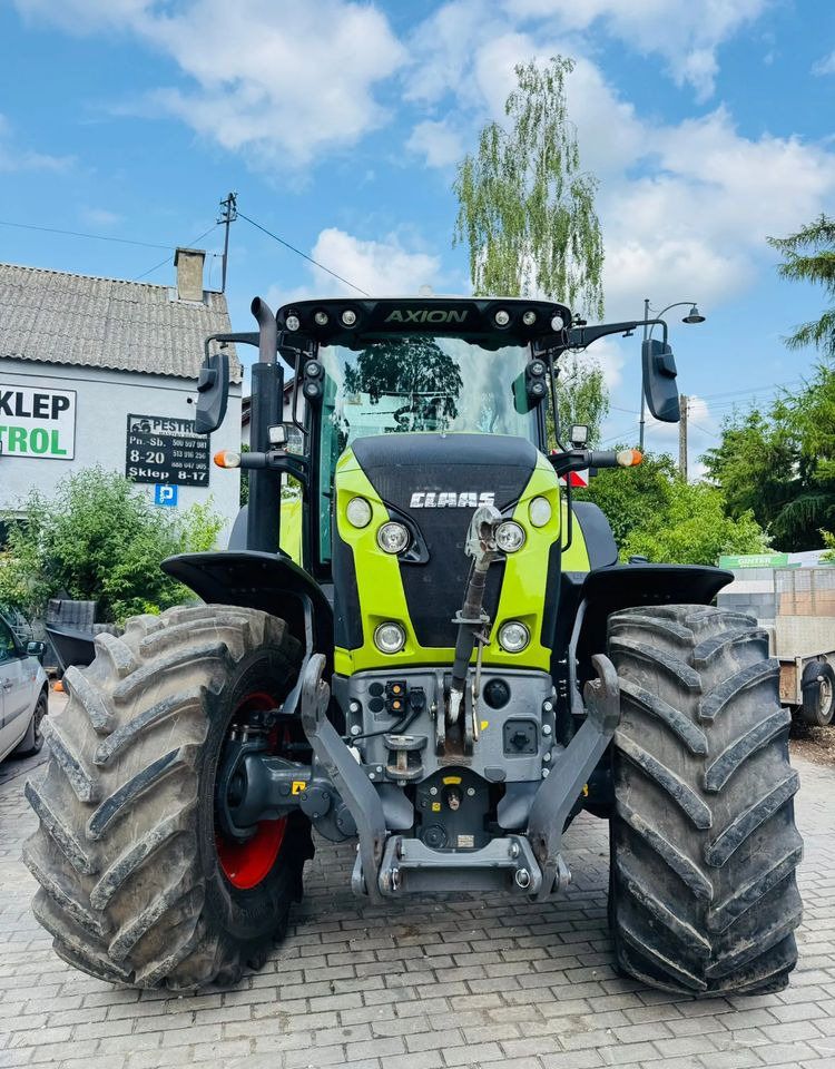 Claas Axion 810 CMATIC - Traktor: obrázek 3 Claas Axion 810 CMATIC - Traktor: obrázek 3