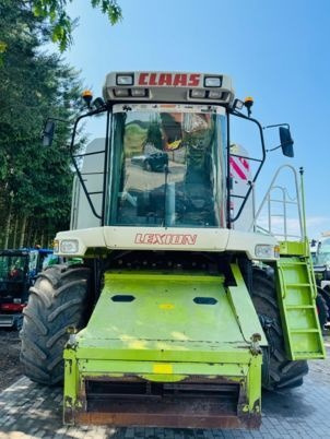 Claas LEXION 440 - Sklízecí mlátička: obrázek 3 Claas LEXION 440 - Sklízecí mlátička: obrázek 3