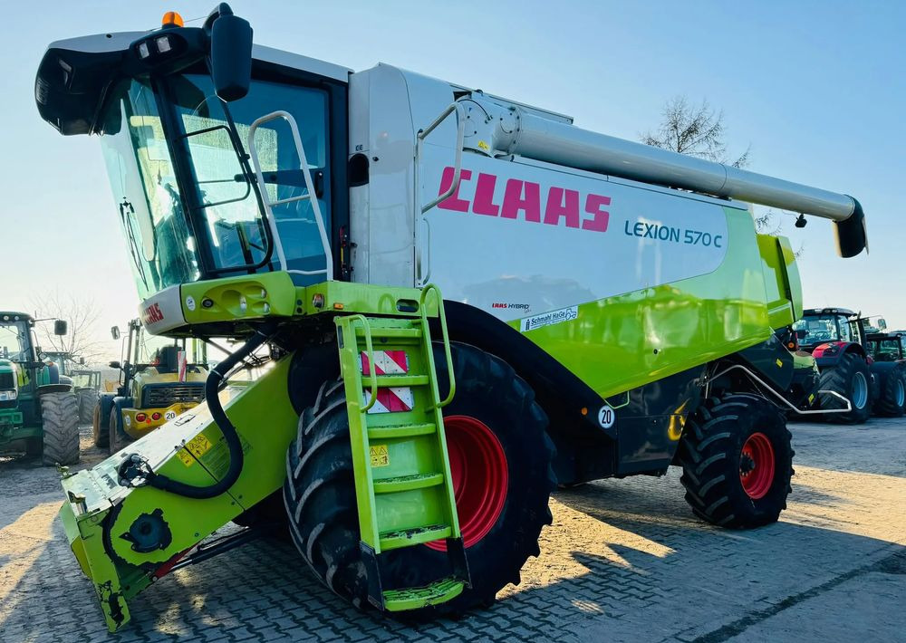 Claas Lexion 570C - Sklízecí mlátička: obrázek 4 Claas Lexion 570C - Sklízecí mlátička: obrázek 4