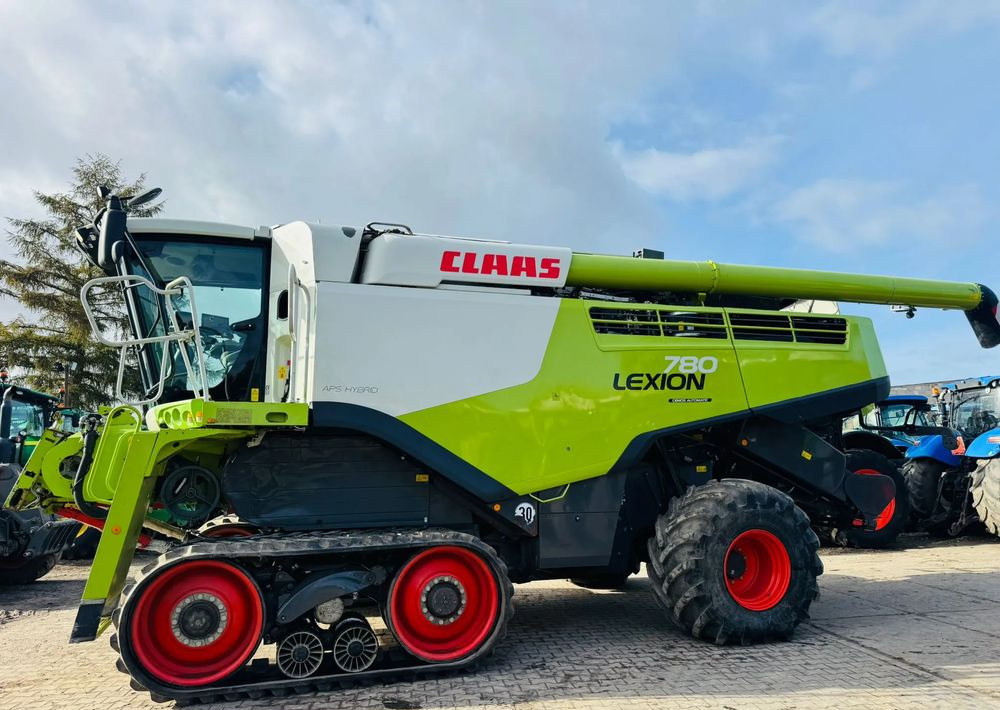 Claas Lexion 780 TT - Sklízecí mlátička: obrázek 1 Claas Lexion 780 TT - Sklízecí mlátička: obrázek 1