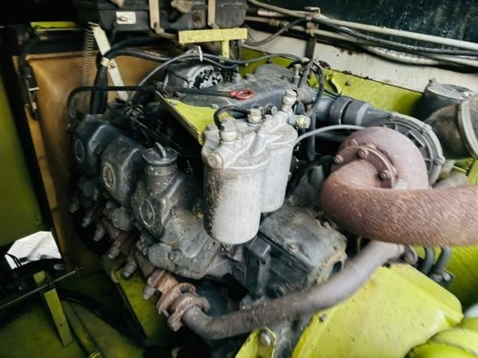 Claas MEGA 218 - Sklízecí mlátička: obrázek 4 Claas MEGA 218 - Sklízecí mlátička: obrázek 4