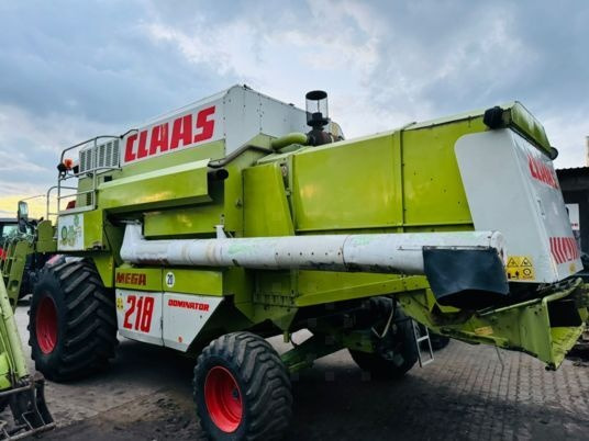 Claas MEGA 218 - Sklízecí mlátička: obrázek 5 Claas MEGA 218 - Sklízecí mlátička: obrázek 5