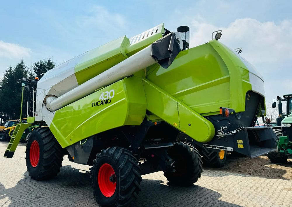 Claas Tucano 430 APS - Sklízecí mlátička: obrázek 2 Claas Tucano 430 APS - Sklízecí mlátička: obrázek 2