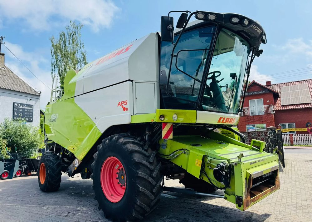Claas Tucano 450 - Sklízecí mlátička: obrázek 2 Claas Tucano 450 - Sklízecí mlátička: obrázek 2