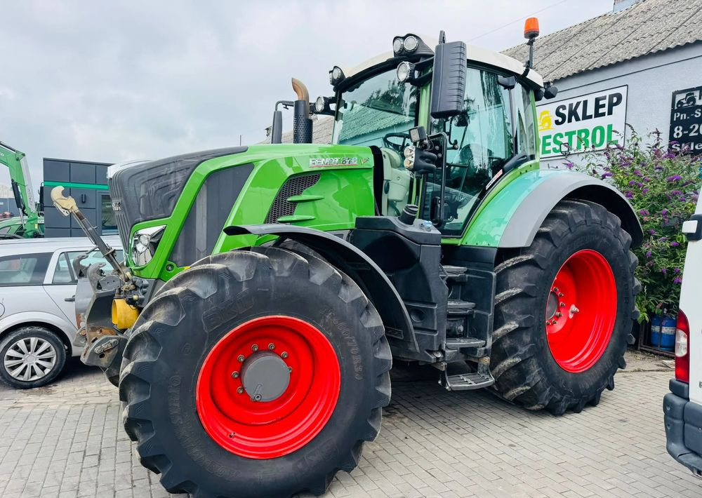 Fendt 828 Vario Profi Plus - Traktor: obrázek 2 Fendt 828 Vario Profi Plus - Traktor: obrázek 2