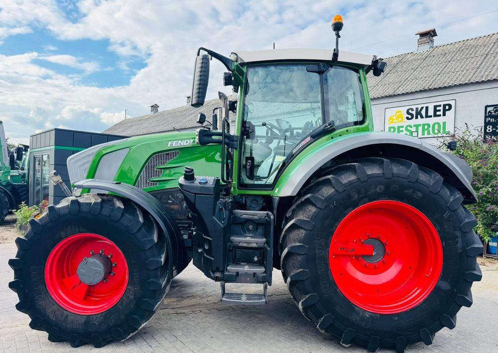 Fendt 828 Vario Profi Plus - Traktor: obrázek 5 Fendt 828 Vario Profi Plus - Traktor: obrázek 5