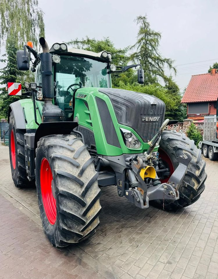 Fendt 828 Vario Profi Plus - Traktor: obrázek 5 Fendt 828 Vario Profi Plus - Traktor: obrázek 5