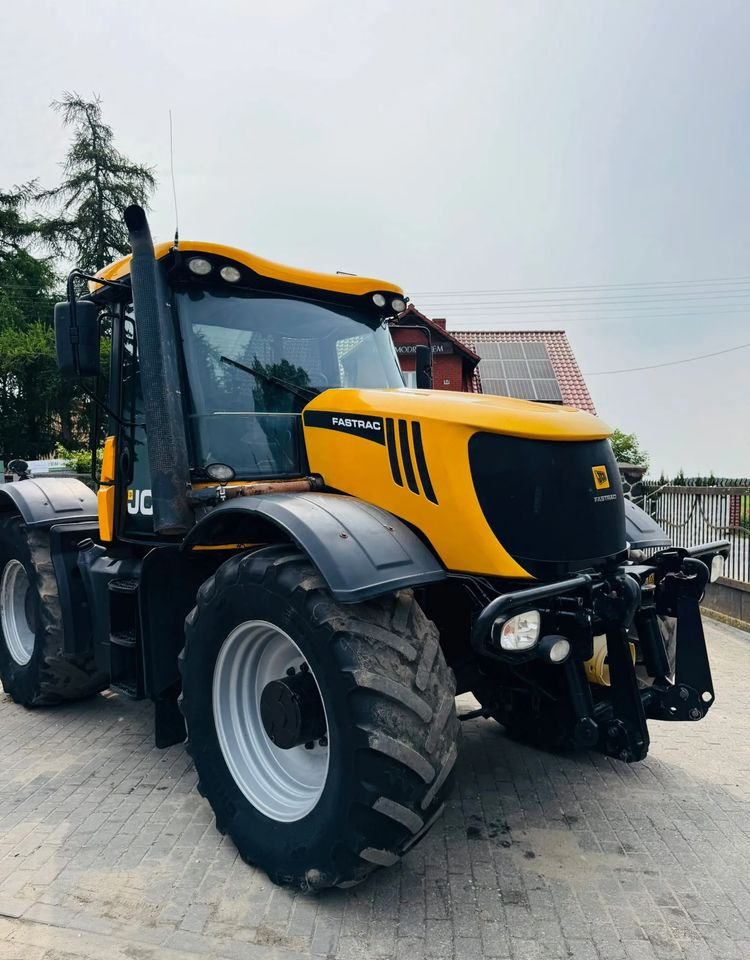 JCB FASTRAC 3230 - Traktor: obrázek 5 JCB FASTRAC 3230 - Traktor: obrázek 5