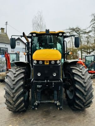 JCB FASTRAC 4220 - Traktor: obrázek 3 JCB FASTRAC 4220 - Traktor: obrázek 3