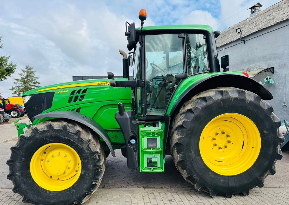 John Deere 6155M - Traktor: obrázek 2 John Deere 6155M - Traktor: obrázek 2