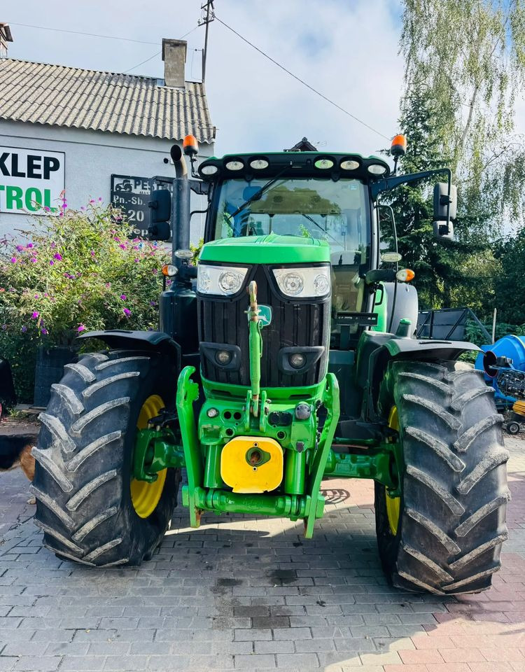 John Deere 6175R - Traktor: obrázek 4 John Deere 6175R - Traktor: obrázek 4