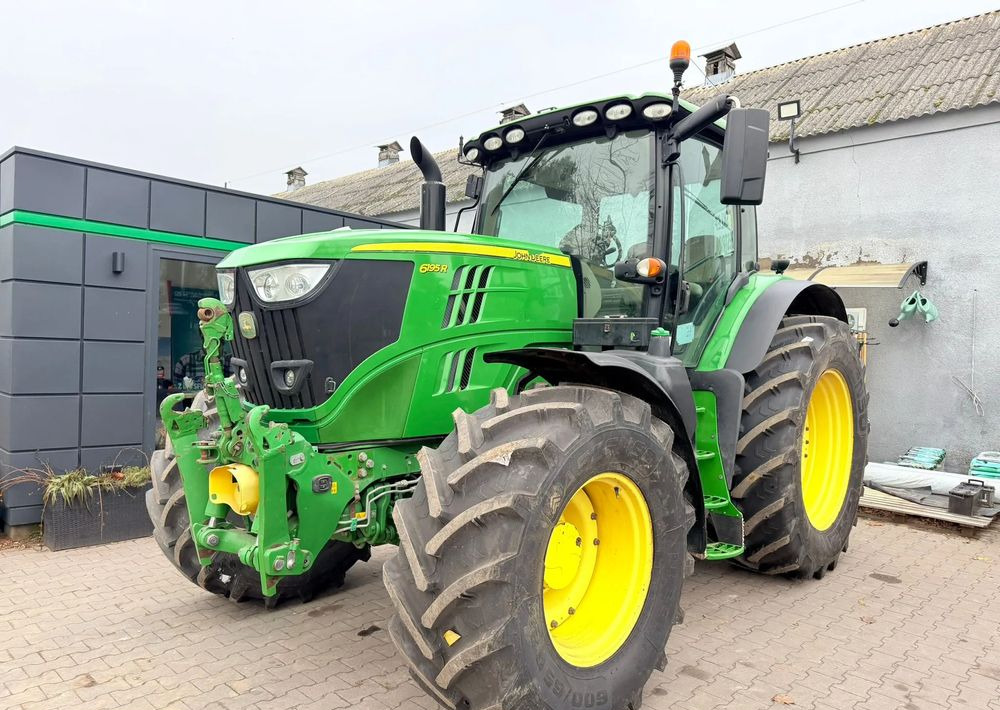 John Deere 6195 R - Traktor: obrázek 1 John Deere 6195 R - Traktor: obrázek 1