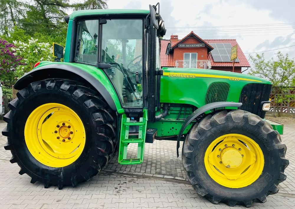Traktor John Deere 6920: obrázek 6