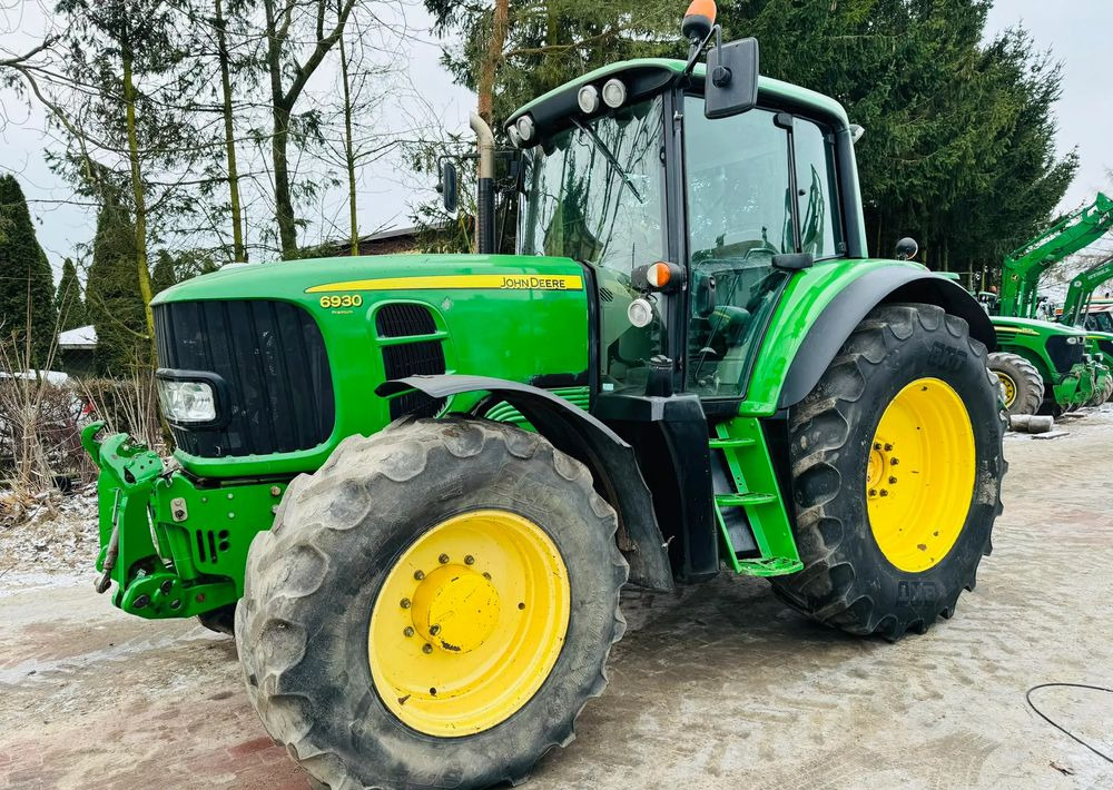 John Deere 6930 - Traktor: obrázek 3 John Deere 6930 - Traktor: obrázek 3