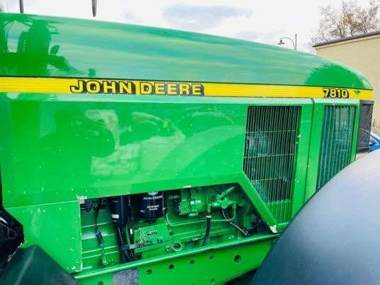 John Deere 7810 - Traktor: obrázek 4 John Deere 7810 - Traktor: obrázek 4