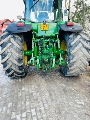 John Deere 8130 - Traktor: obrázek 4 John Deere 8130 - Traktor: obrázek 4