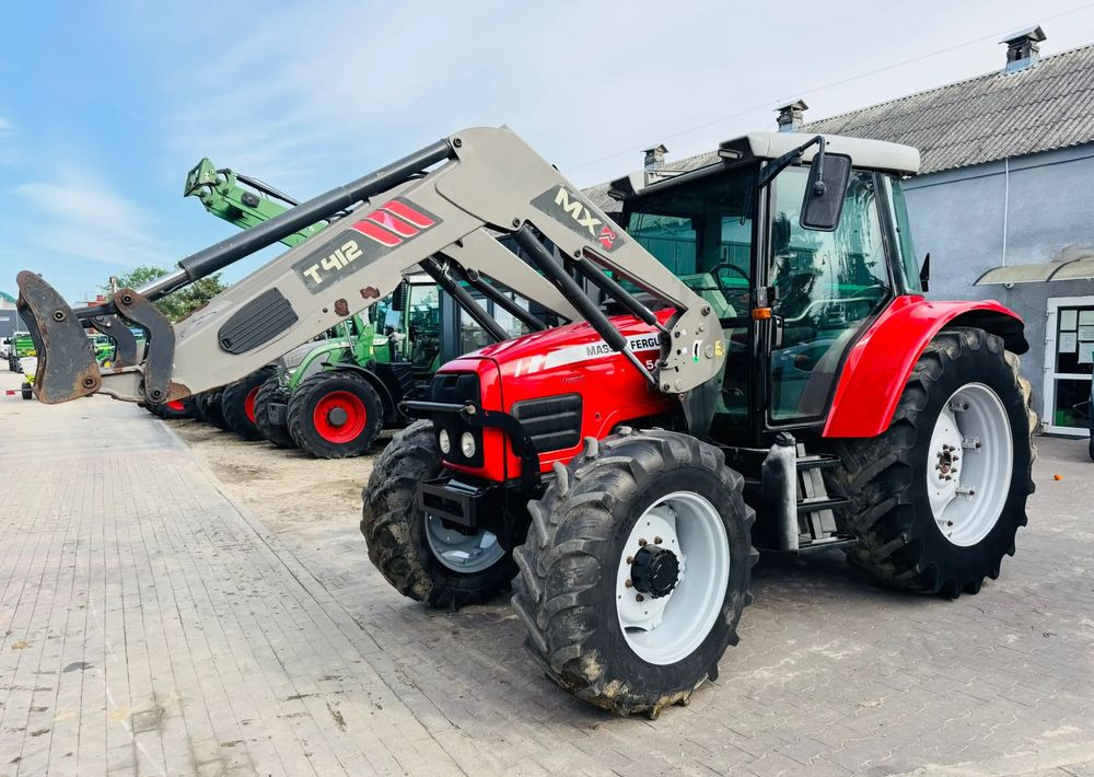 Massey Ferguson 5460 - Traktor: obrázek 1 Massey Ferguson 5460 - Traktor: obrázek 1