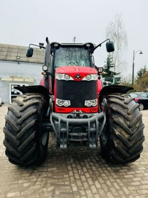 Massey Ferguson 8690 - Dyna VT - Vario - Traktor: obrázek 5 Massey Ferguson 8690 - Dyna VT - Vario - Traktor: obrázek 5