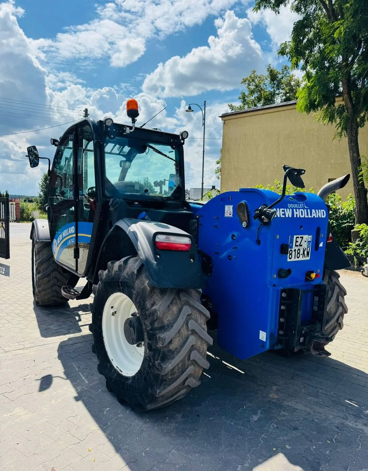 New Holland L7.42 - Teleskopický manipulátor: obrázek 2 New Holland L7.42 - Teleskopický manipulátor: obrázek 2