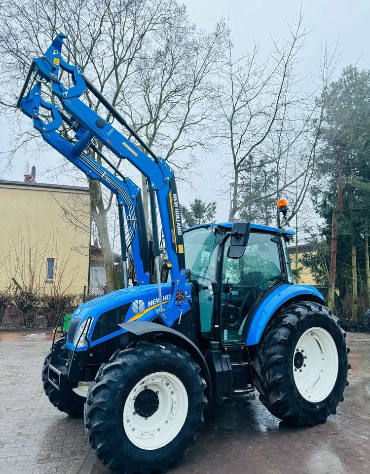 New Holland T5.95 - Traktor: obrázek 2 New Holland T5.95 - Traktor: obrázek 2