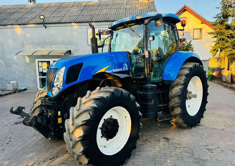 New Holland T7030 - Traktor: obrázek 1 New Holland T7030 - Traktor: obrázek 1