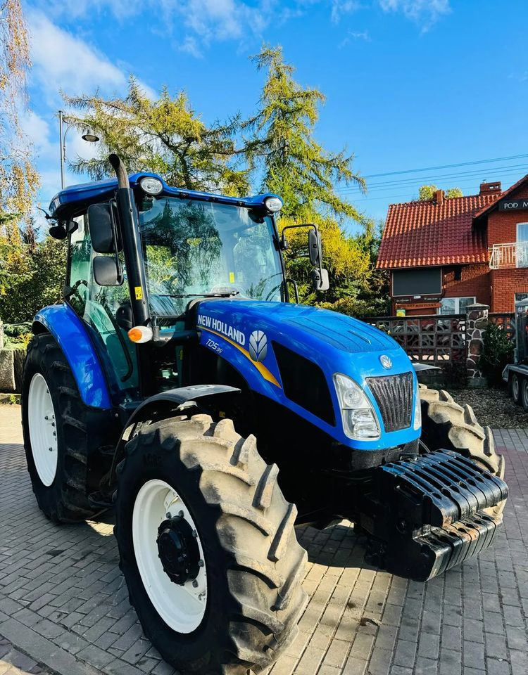 Traktor New Holland TD5.95: obrázek 7