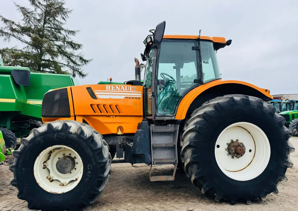Renault Atles 925 RZ - Traktor: obrázek 4 Renault Atles 925 RZ - Traktor: obrázek 4