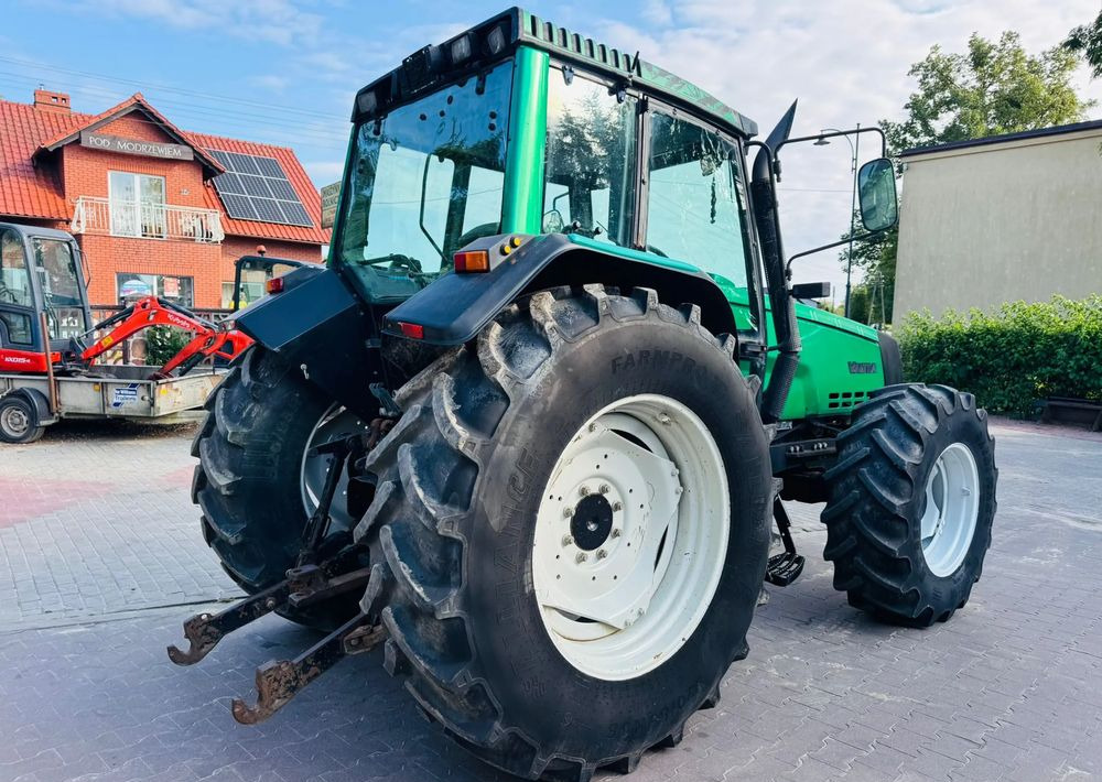 Valtra 8150 - Traktor: obrázek 2 Valtra 8150 - Traktor: obrázek 2