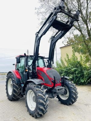 Valtra N104 - Traktor: obrázek 1 Valtra N104 - Traktor: obrázek 1