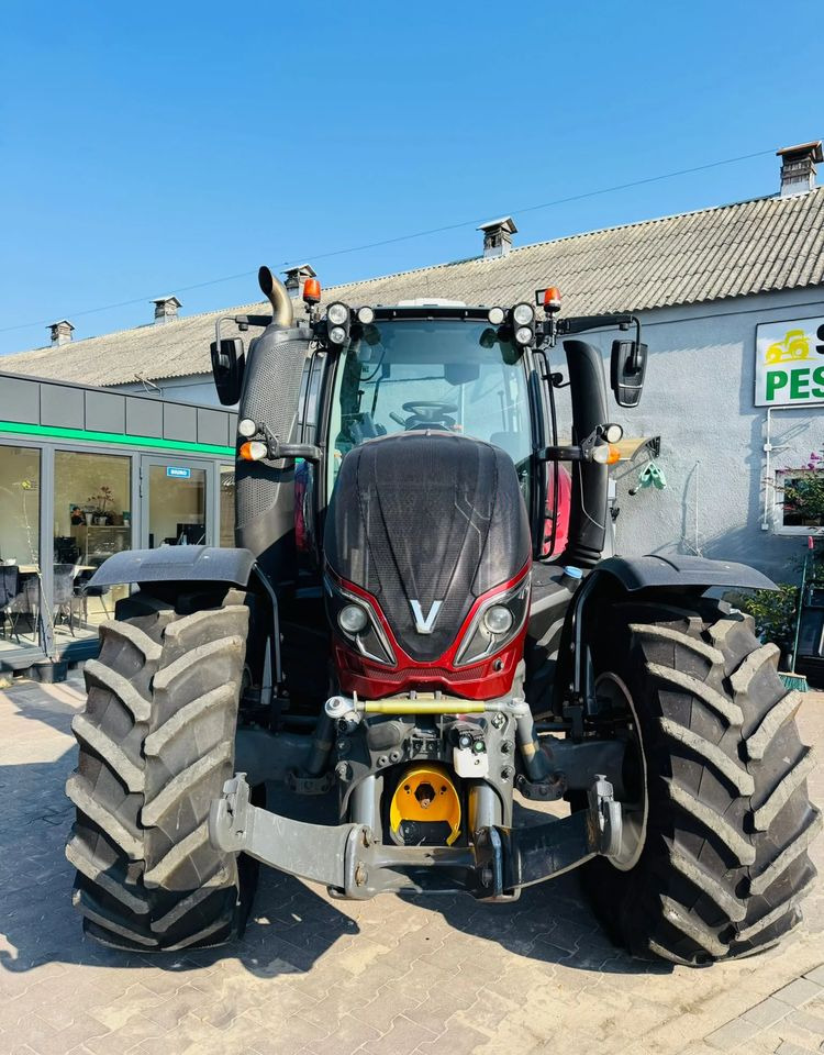 Valtra S233 - Traktor: obrázek 3 Valtra S233 - Traktor: obrázek 3