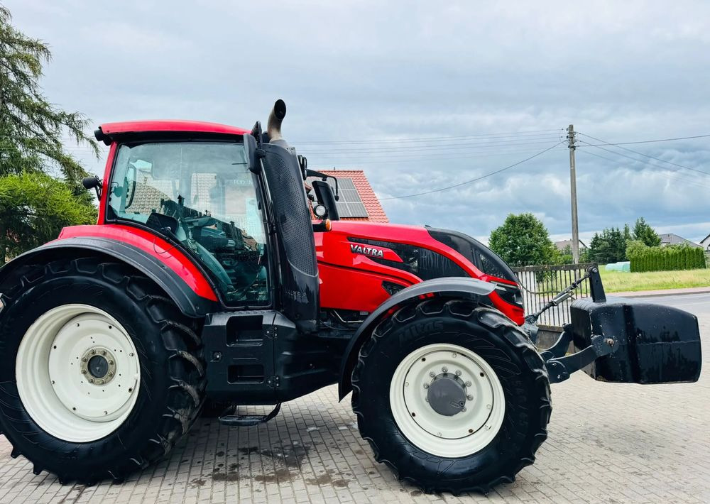 Valtra T234A - Traktor: obrázek 4 Valtra T234A - Traktor: obrázek 4